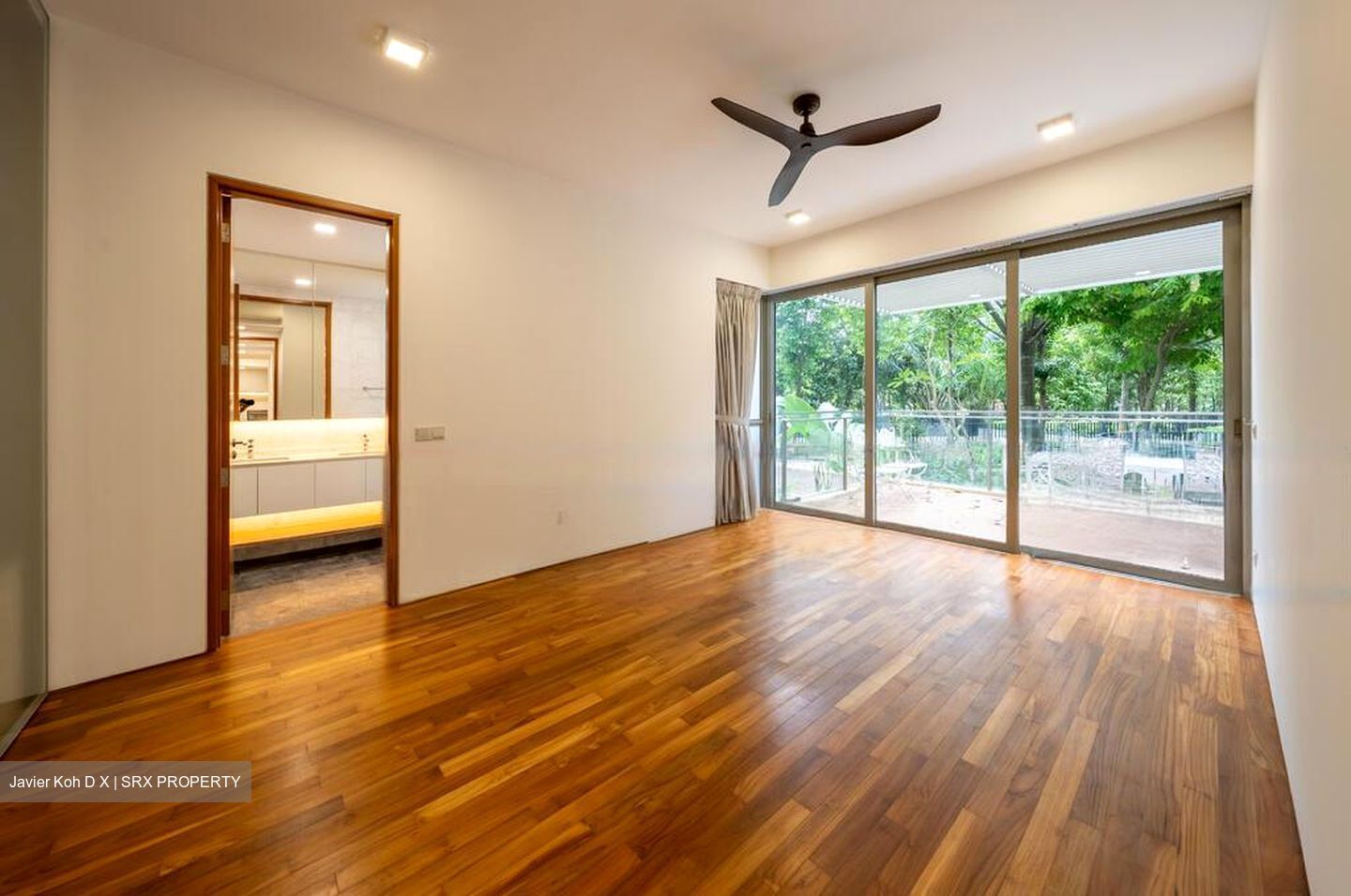 The Seafront On Meyer (D15), Condominium #483001021